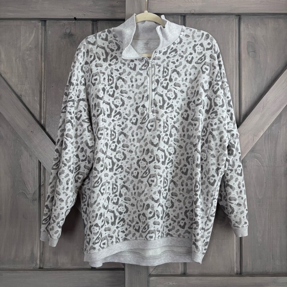 Aerie Cozy Half Zip Sweatshirt gray Leopard Print Size M - Picture 2 of 10